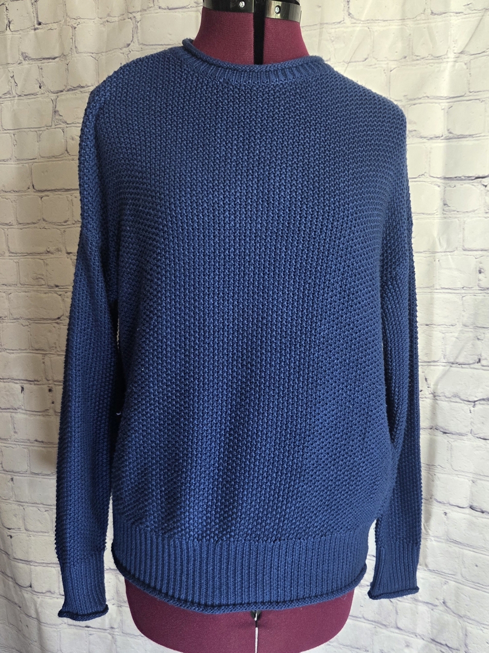 Jessica Simpson Blue Textured Crewneck Sweater